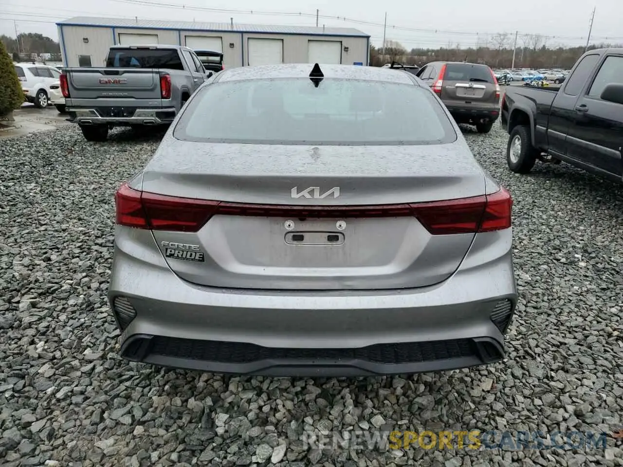 6 Фотография поврежденного автомобиля 3KPF24AD5PE556805 KIA FORTE 2023