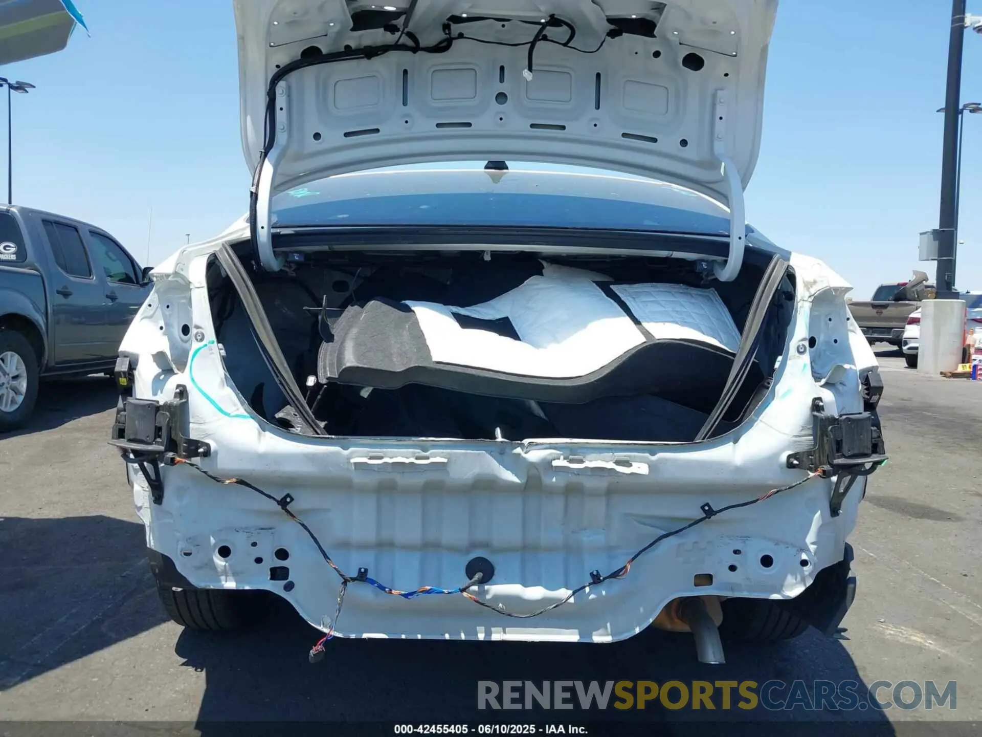 6 Photograph of a damaged car 3KPF24AD5PE559705 KIA FORTE 2023