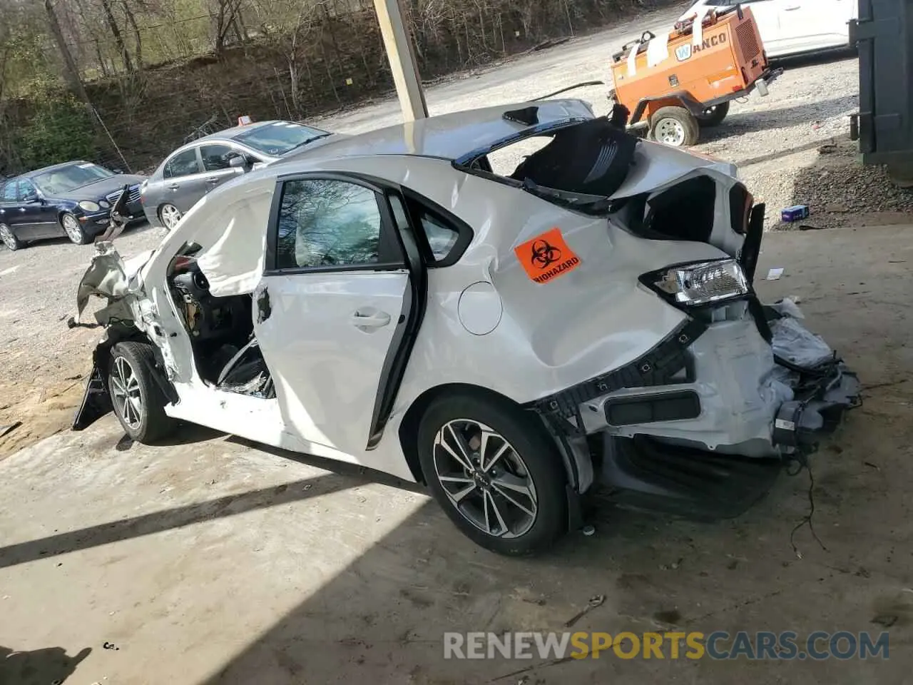 2 Фотография поврежденного автомобиля 3KPF24AD5PE641529 KIA FORTE 2023