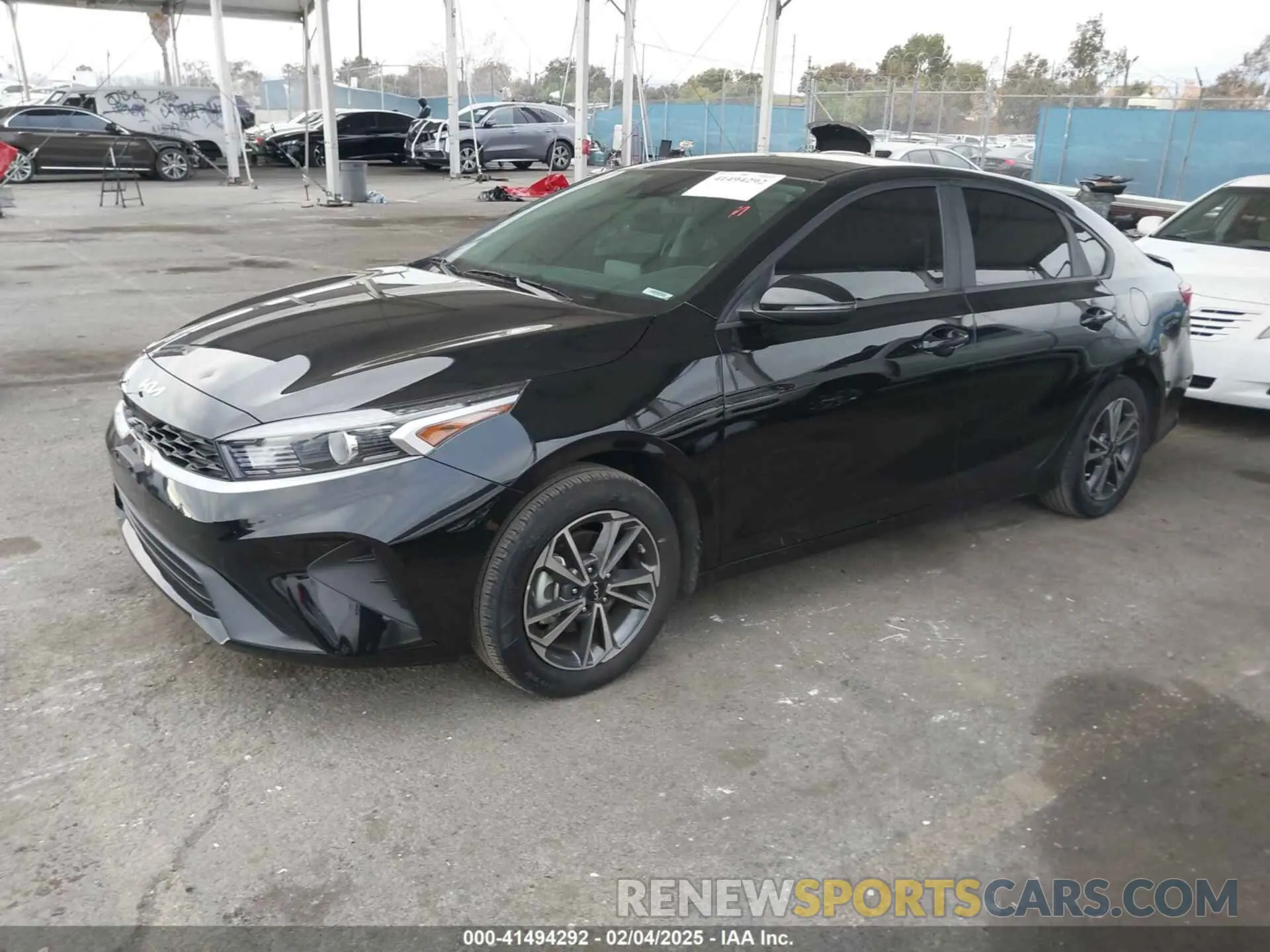 2 Фотография поврежденного автомобиля 3KPF24AD5PE646813 KIA FORTE 2023