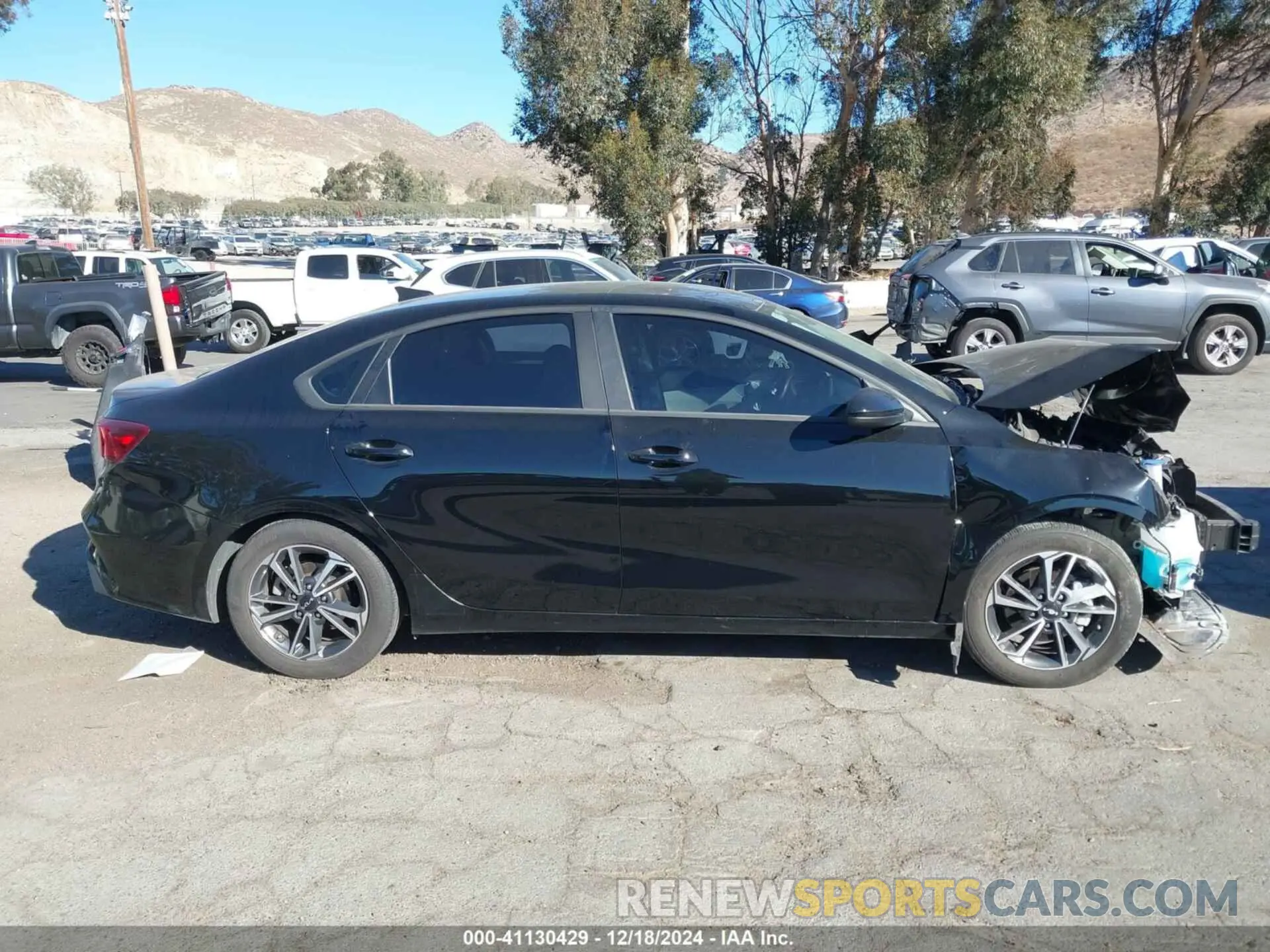 13 Фотография поврежденного автомобиля 3KPF24AD5PE648240 KIA FORTE 2023