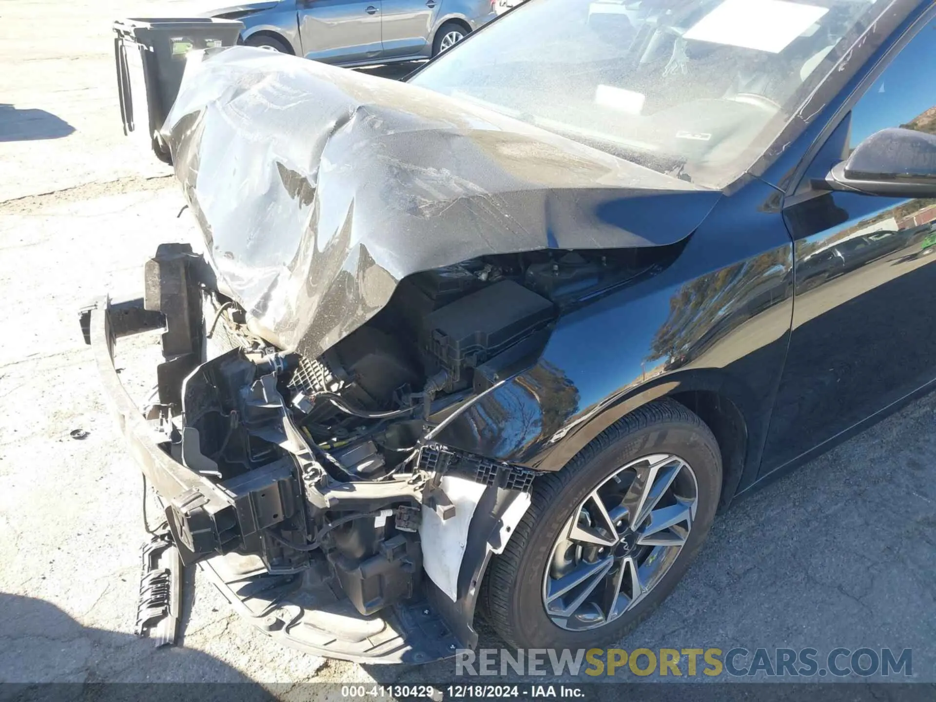 6 Фотография поврежденного автомобиля 3KPF24AD5PE648240 KIA FORTE 2023
