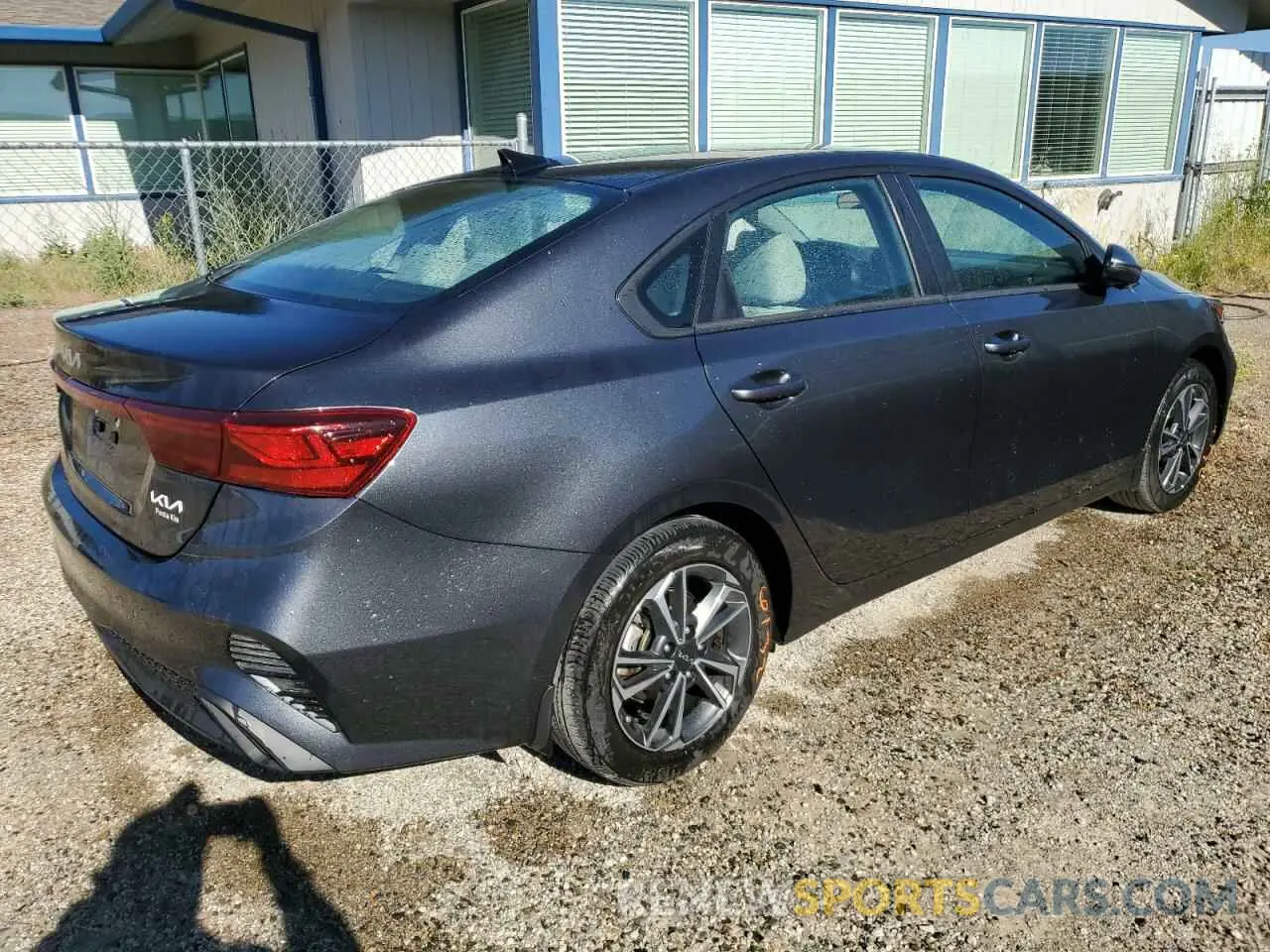 3 Photograph of a damaged car 3KPF24AD5PE670545 KIA FORTE 2023
