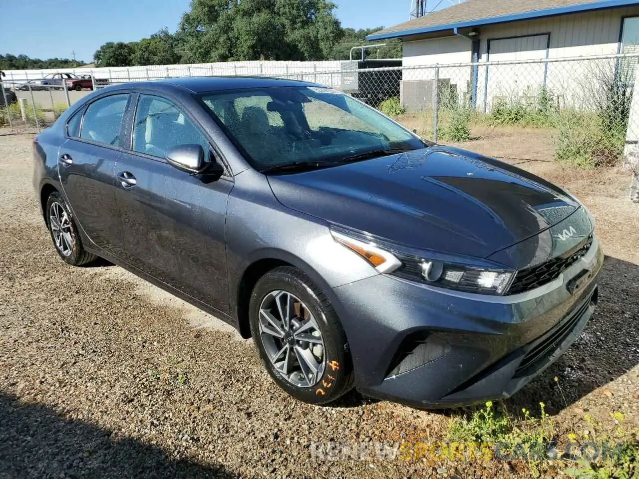 4 Photograph of a damaged car 3KPF24AD5PE670545 KIA FORTE 2023