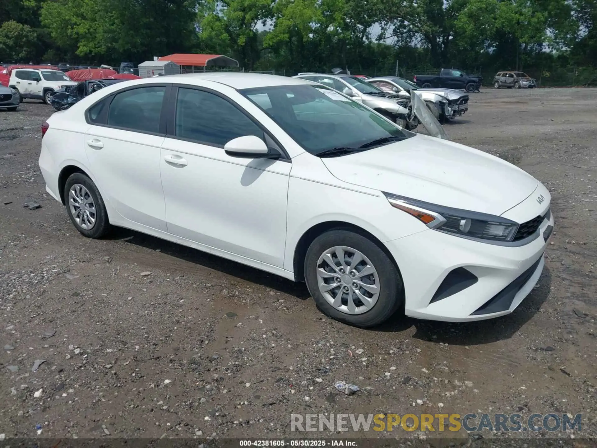 1 Photograph of a damaged car 3KPF24AD5PE677916 KIA FORTE 2023