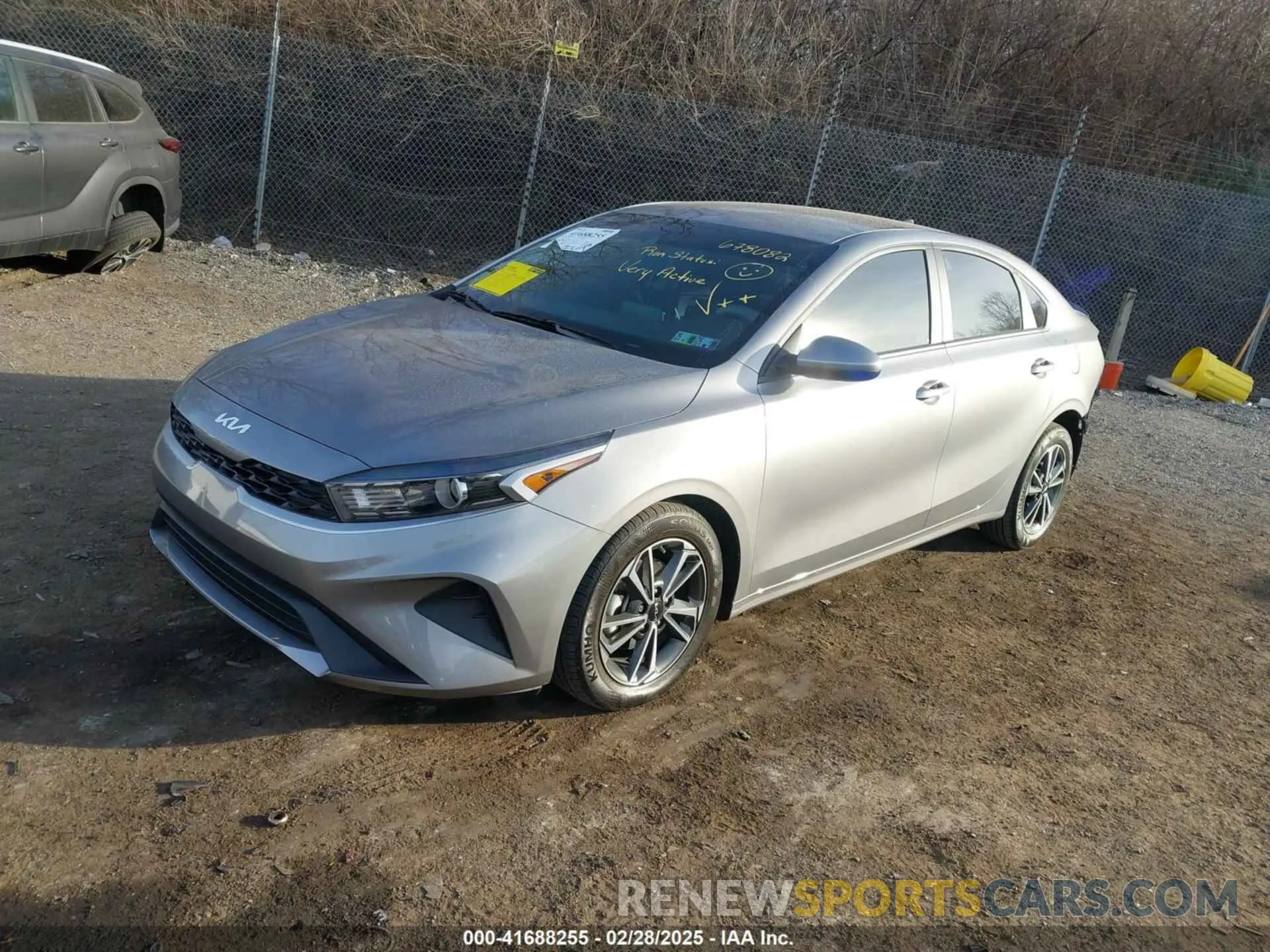 2 Фотография поврежденного автомобиля 3KPF24AD5PE678032 KIA FORTE 2023