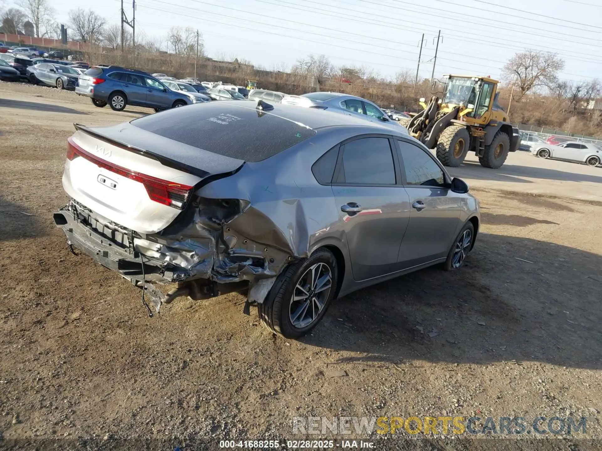 4 Фотография поврежденного автомобиля 3KPF24AD5PE678032 KIA FORTE 2023