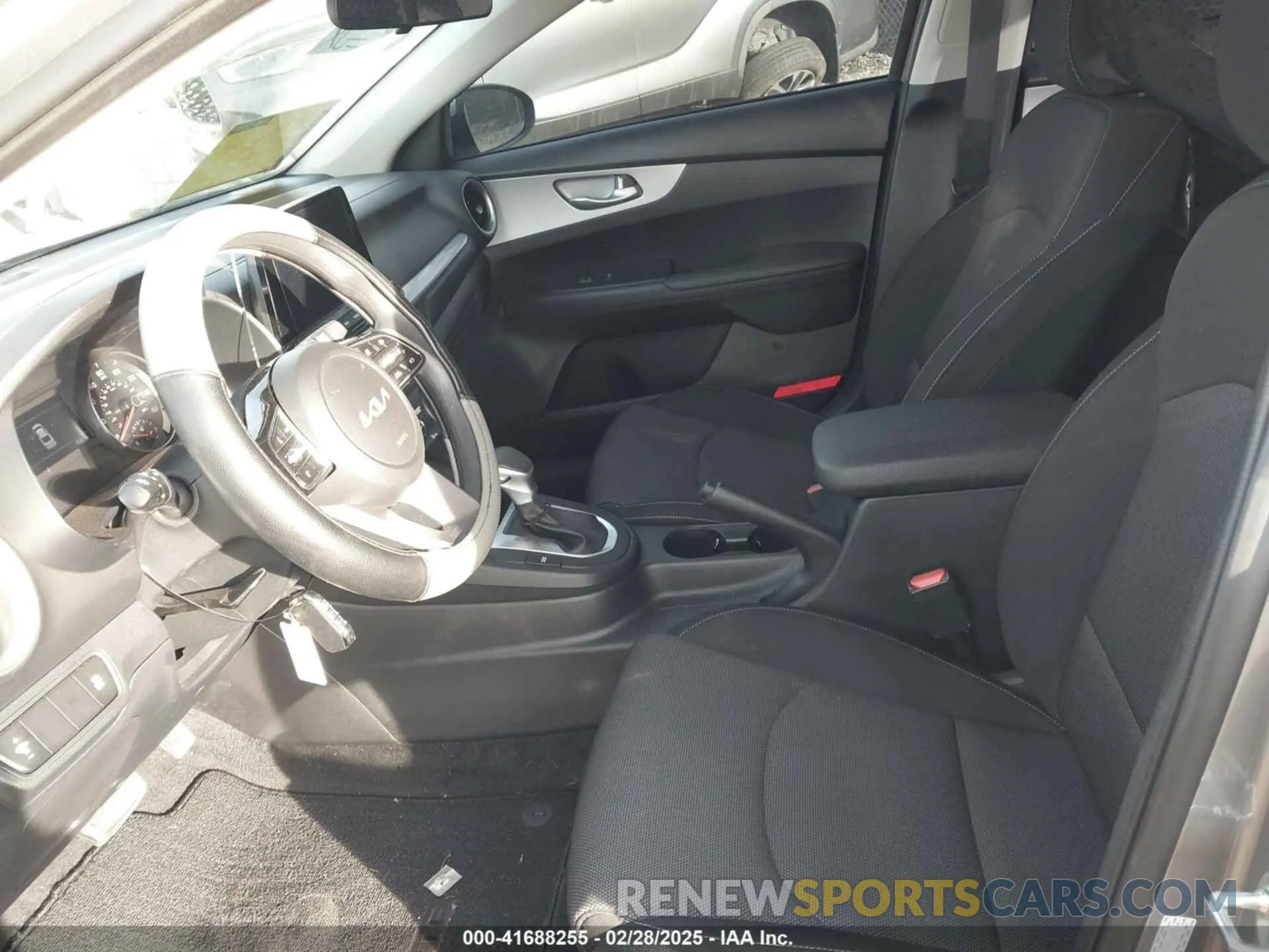 5 Фотография поврежденного автомобиля 3KPF24AD5PE678032 KIA FORTE 2023
