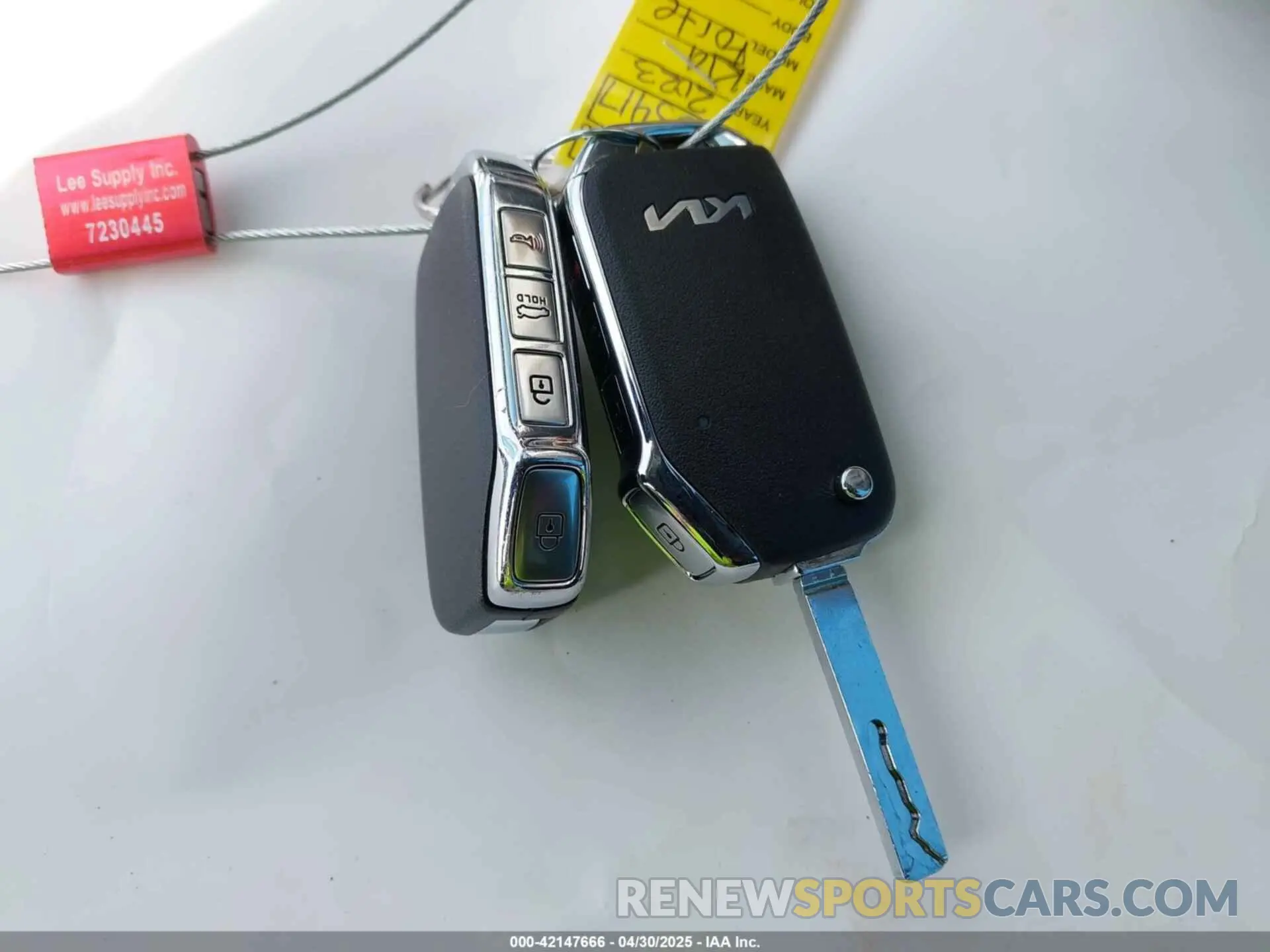 11 Photograph of a damaged car 3KPF24AD5PE690620 KIA FORTE 2023