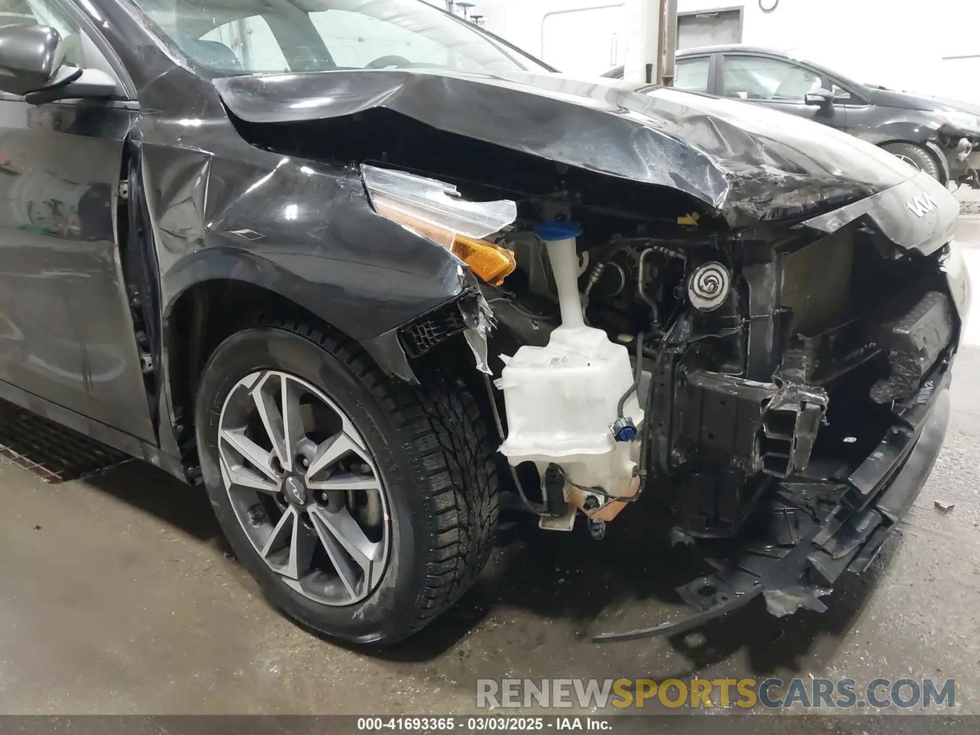6 Фотография поврежденного автомобиля 3KPF24AD6PE528446 KIA FORTE 2023