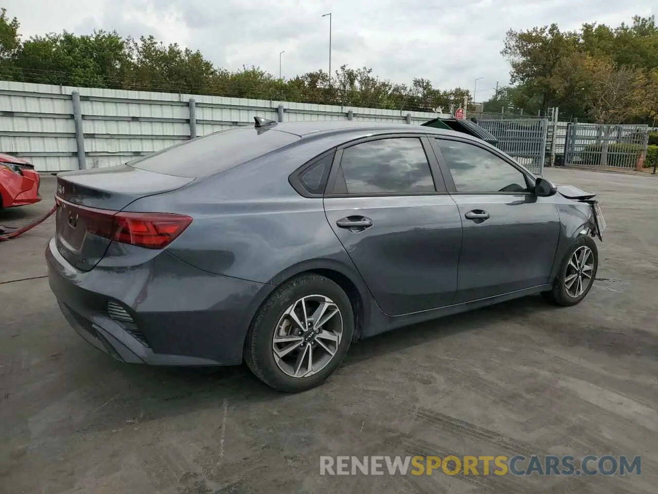 3 Фотография поврежденного автомобиля 3KPF24AD6PE543609 KIA FORTE 2023