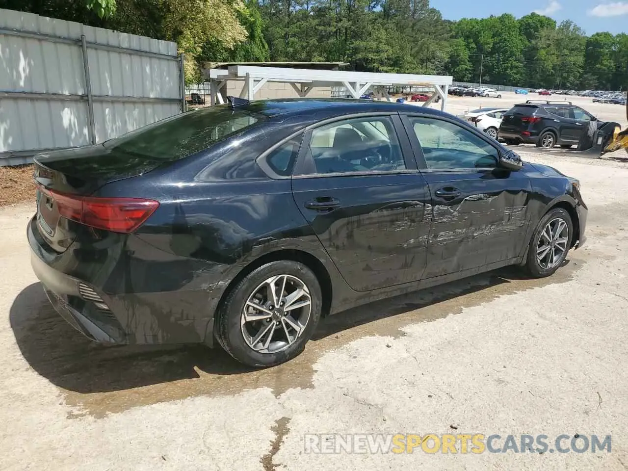 3 Photograph of a damaged car 3KPF24AD6PE543870 KIA FORTE 2023