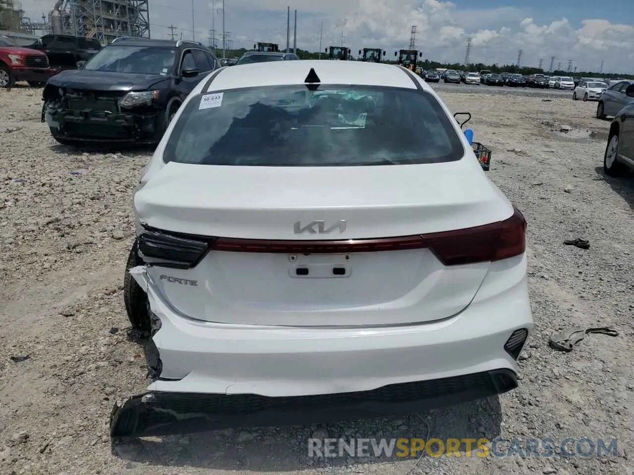 6 Photograph of a damaged car 3KPF24AD6PE567165 KIA FORTE 2023