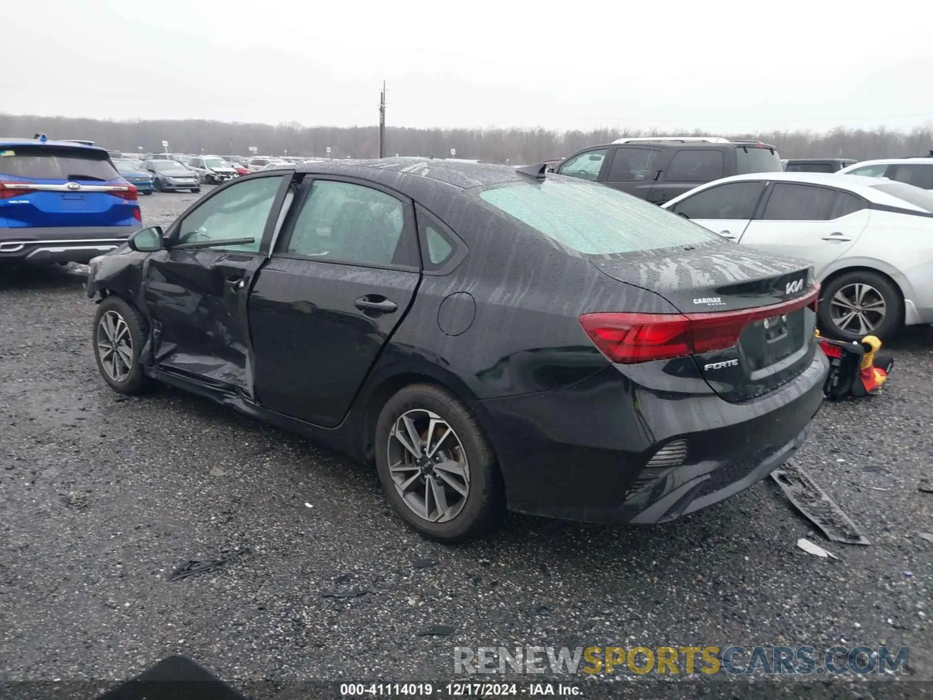 3 Фотография поврежденного автомобиля 3KPF24AD6PE576612 KIA FORTE 2023