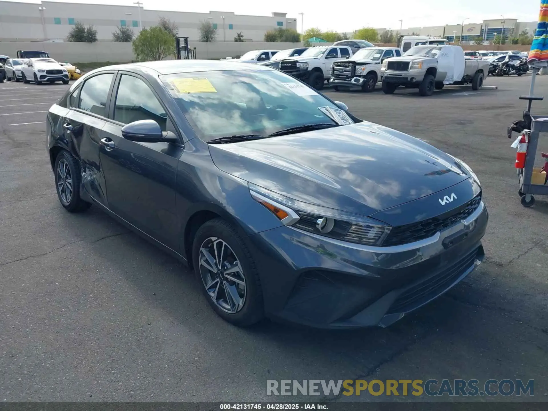 1 Photograph of a damaged car 3KPF24AD6PE578103 KIA FORTE 2023