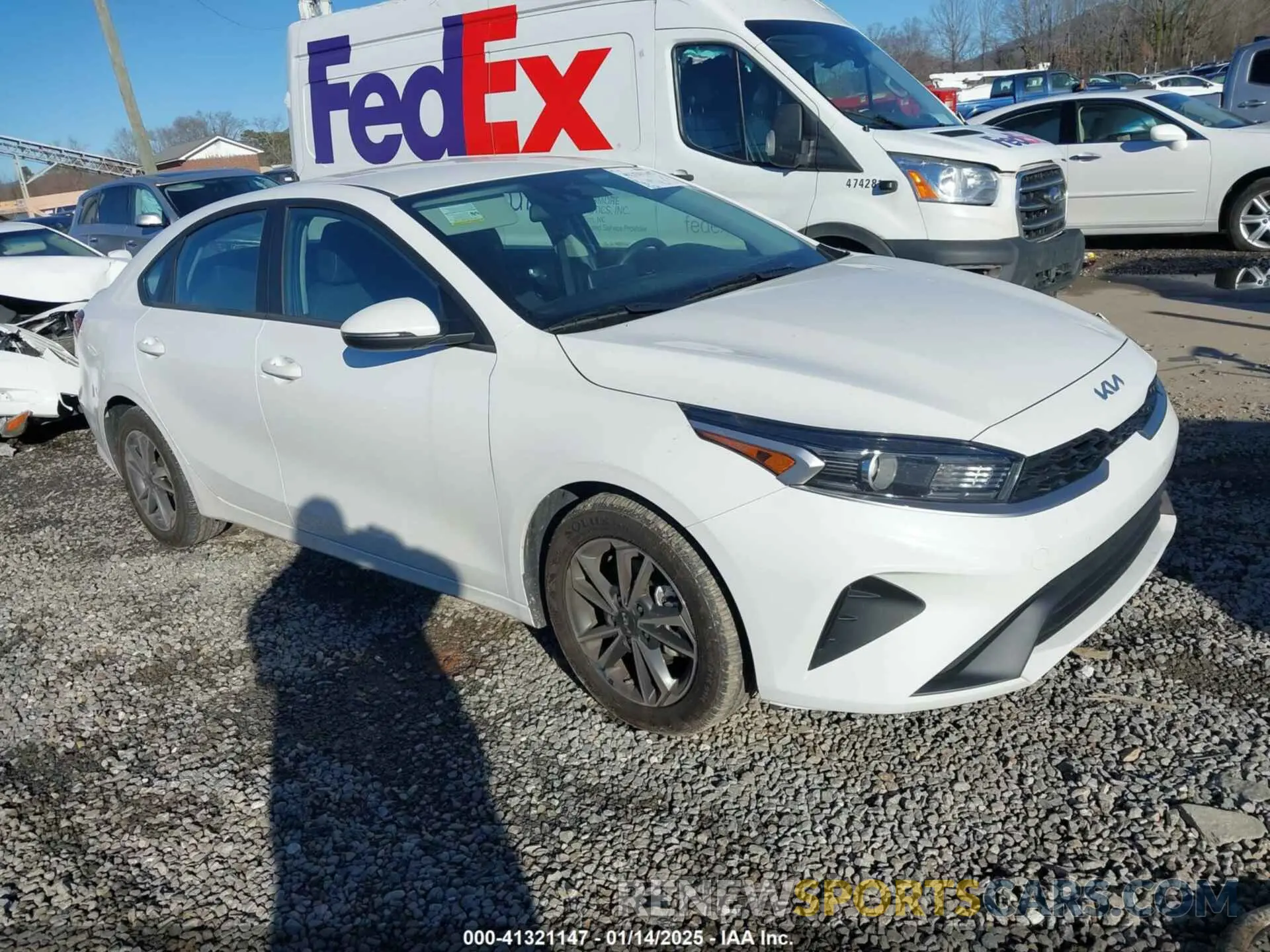 1 Фотография поврежденного автомобиля 3KPF24AD6PE642124 KIA FORTE 2023