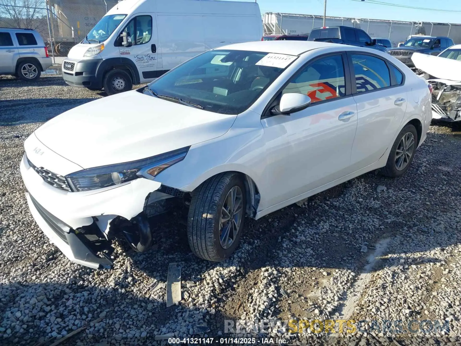 2 Фотография поврежденного автомобиля 3KPF24AD6PE642124 KIA FORTE 2023