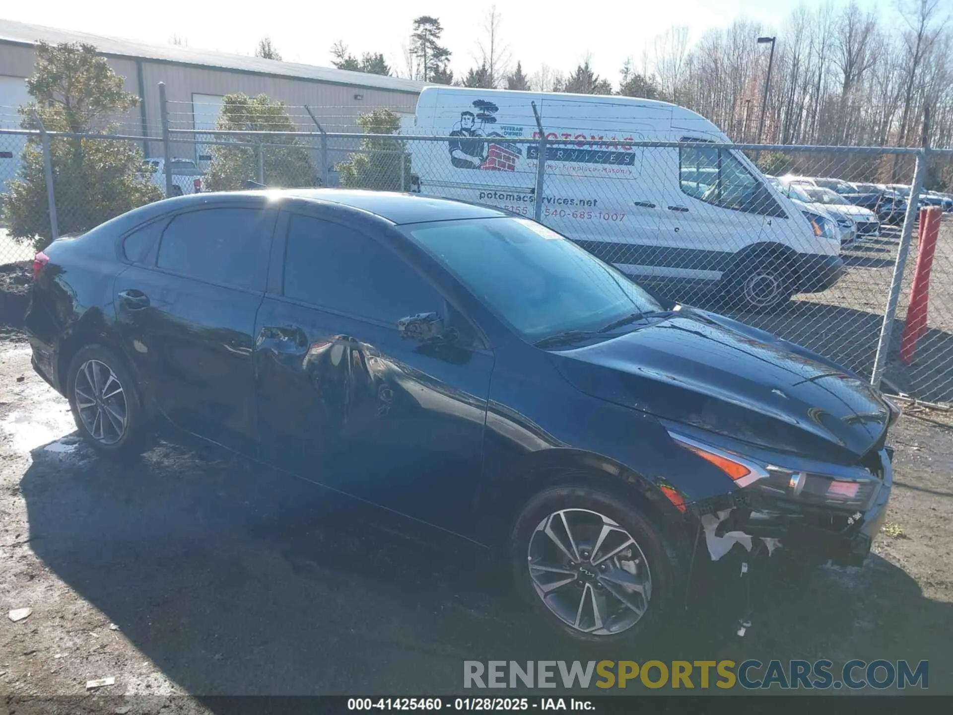 1 Фотография поврежденного автомобиля 3KPF24AD6PE675270 KIA FORTE 2023