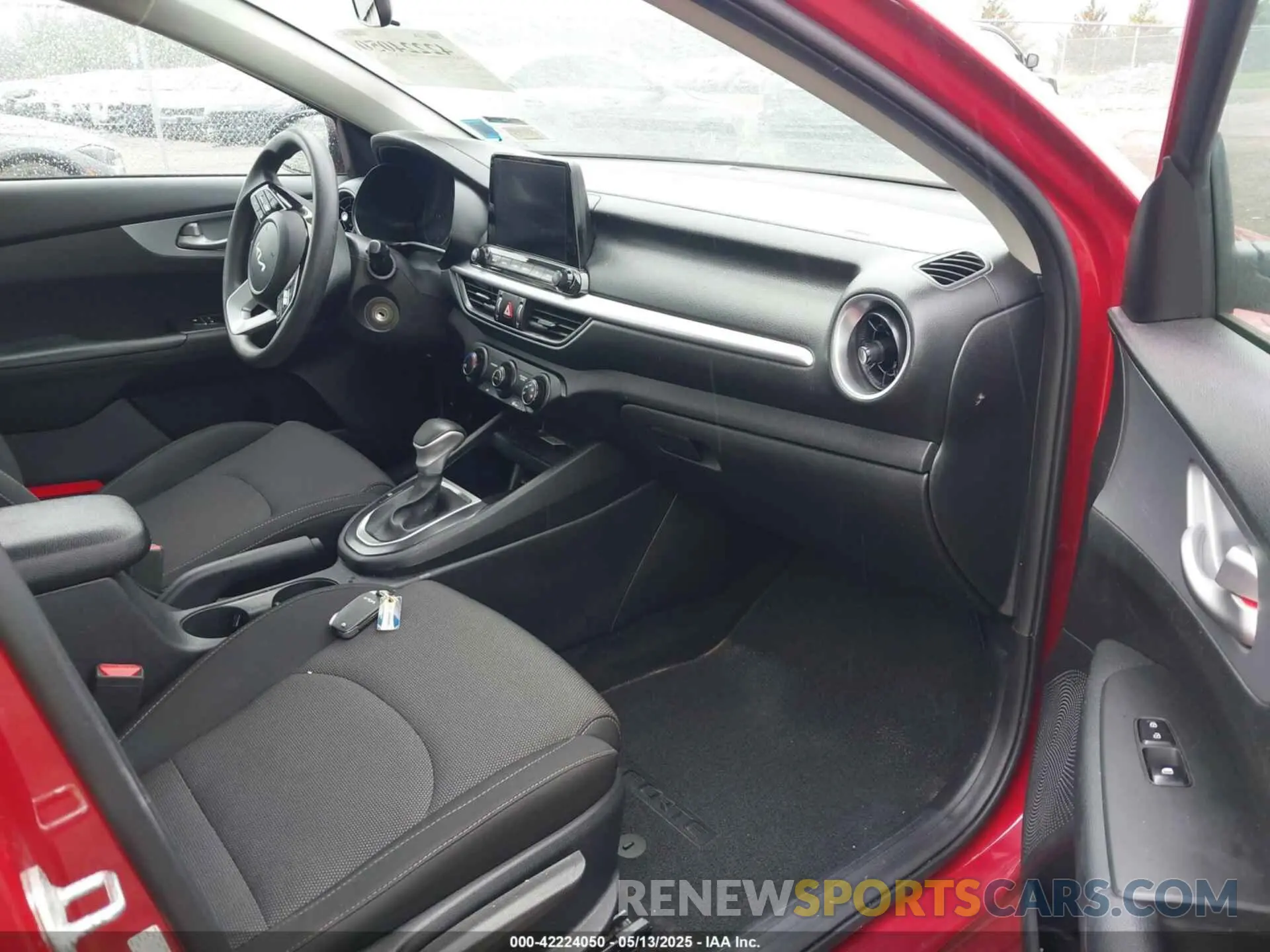 5 Фотография поврежденного автомобиля 3KPF24AD7PE531825 KIA FORTE 2023