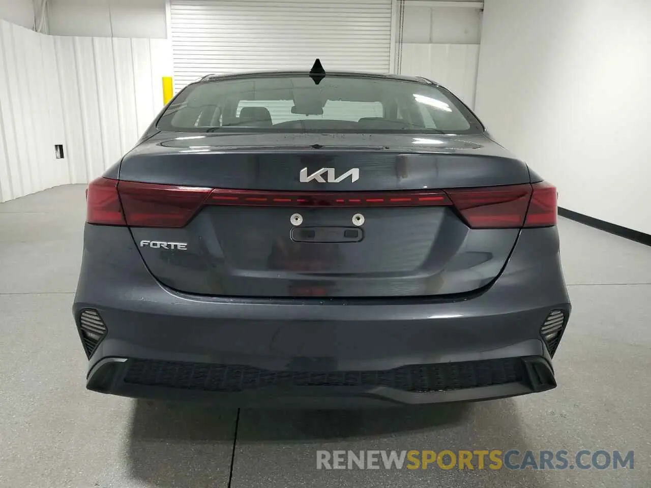 6 Photograph of a damaged car 3KPF24AD7PE551380 KIA FORTE 2023