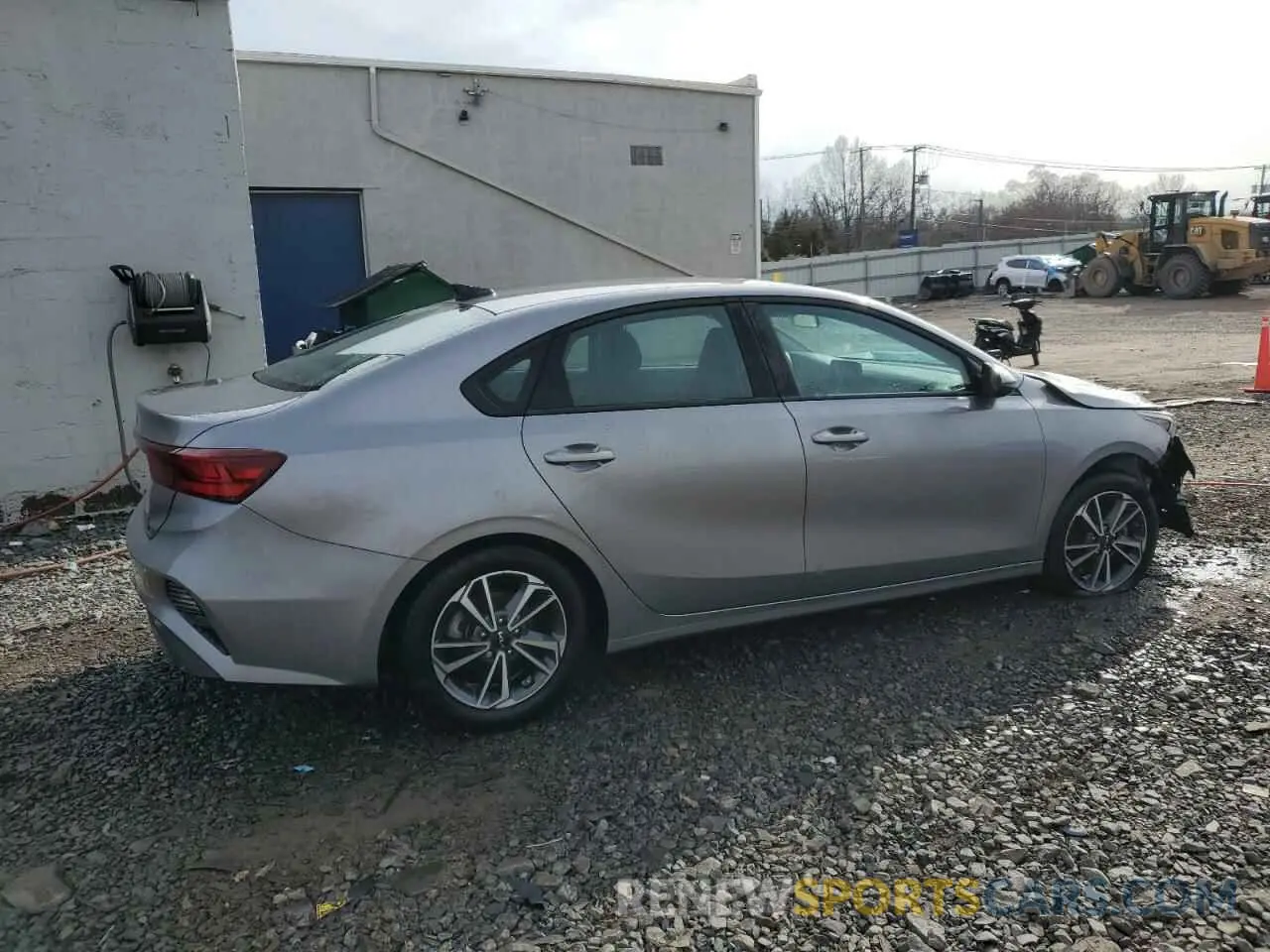 3 Photograph of a damaged car 3KPF24AD7PE557549 KIA FORTE 2023