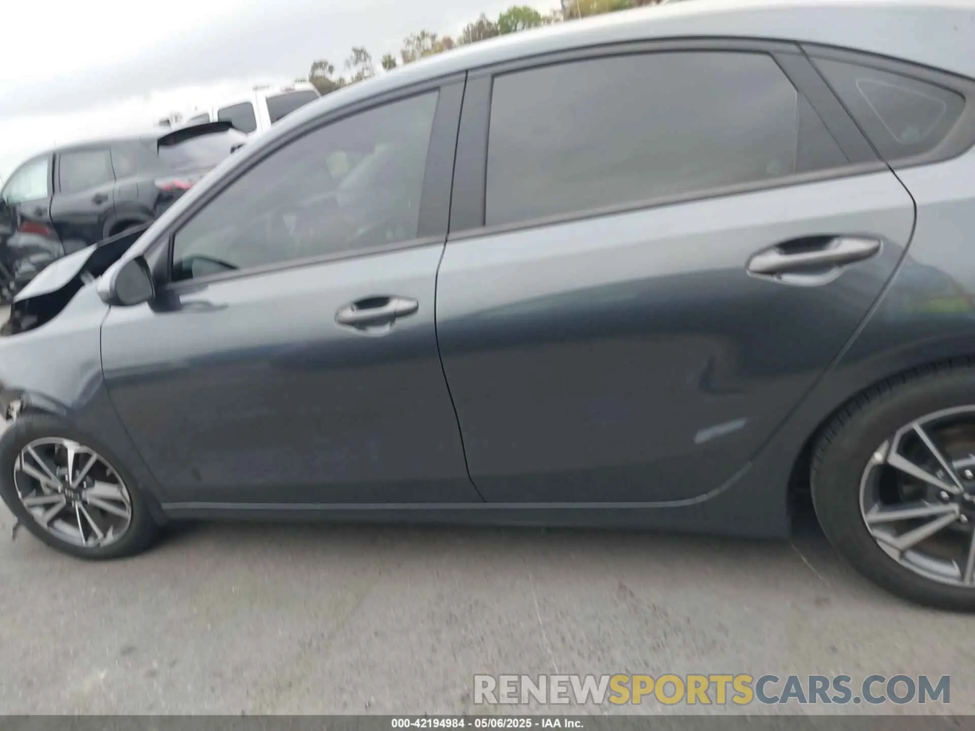 15 Фотография поврежденного автомобиля 3KPF24AD7PE563187 KIA FORTE 2023