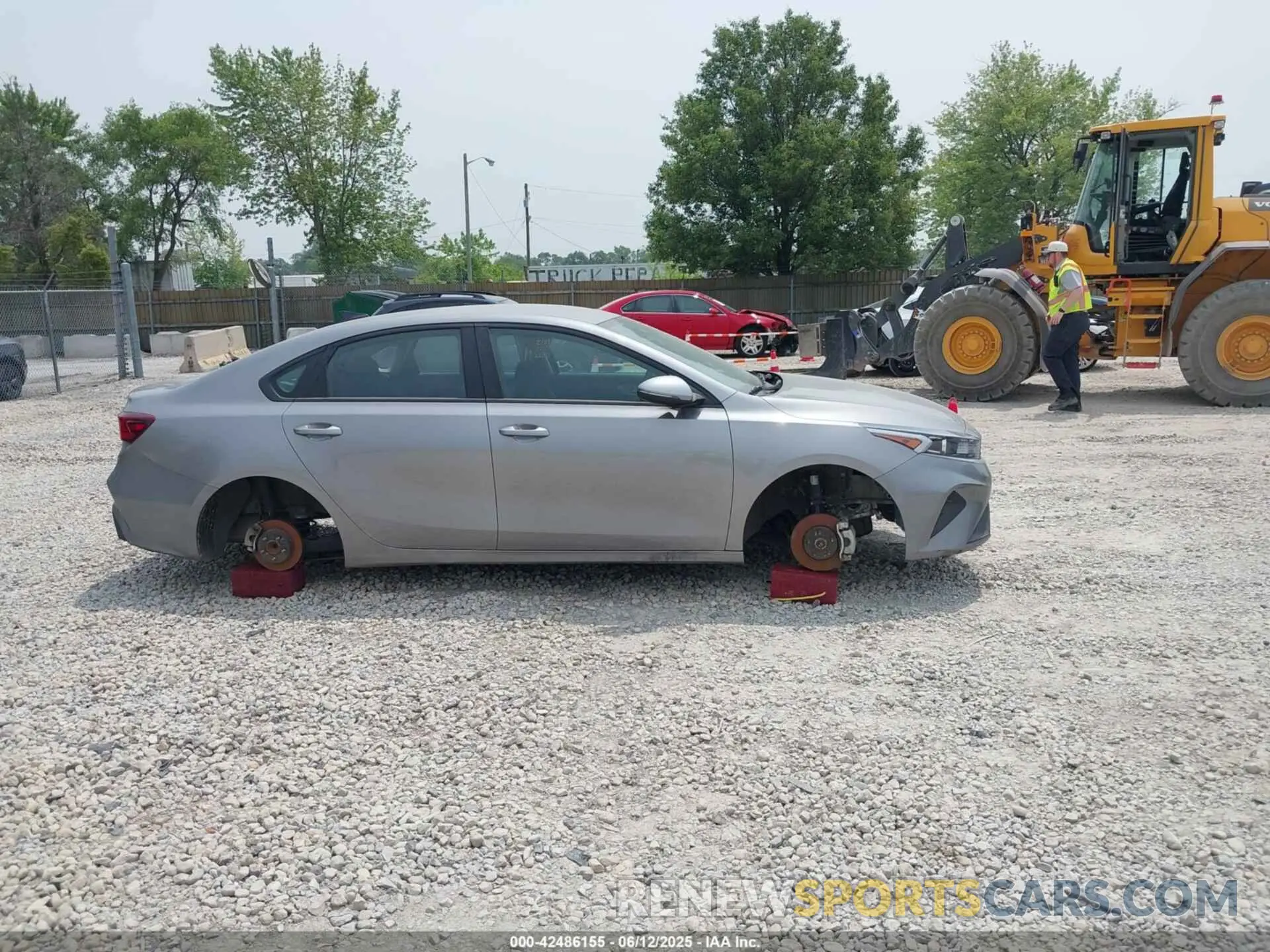 13 Photograph of a damaged car 3KPF24AD7PE587120 KIA FORTE 2023