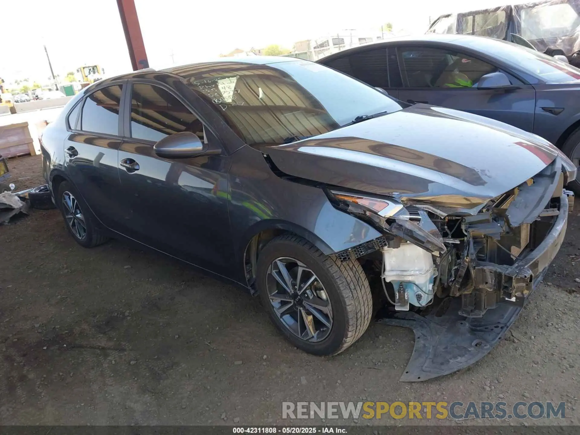 1 Photograph of a damaged car 3KPF24AD7PE587537 KIA FORTE 2023