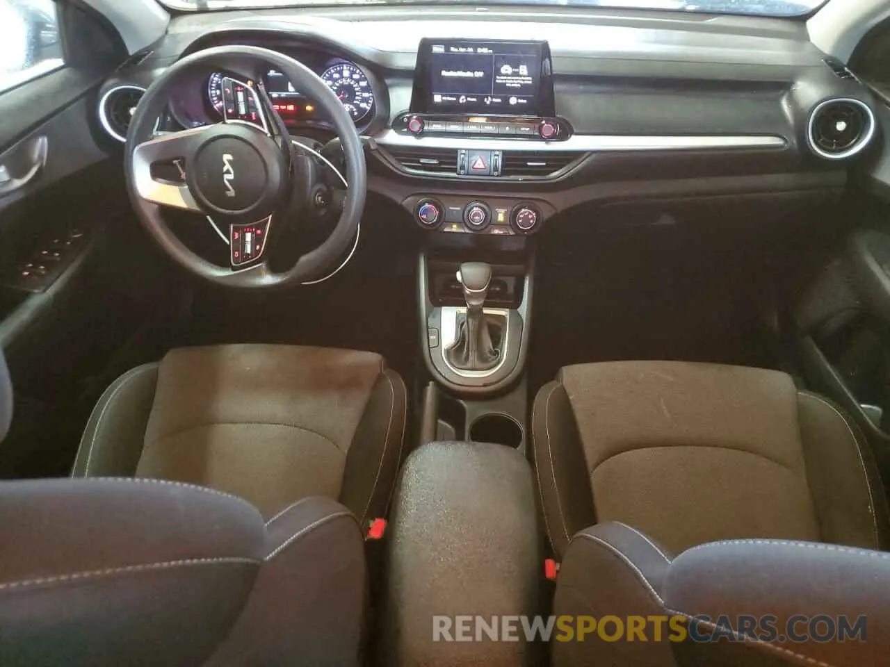 8 Фотография поврежденного автомобиля 3KPF24AD7PE629544 KIA FORTE 2023