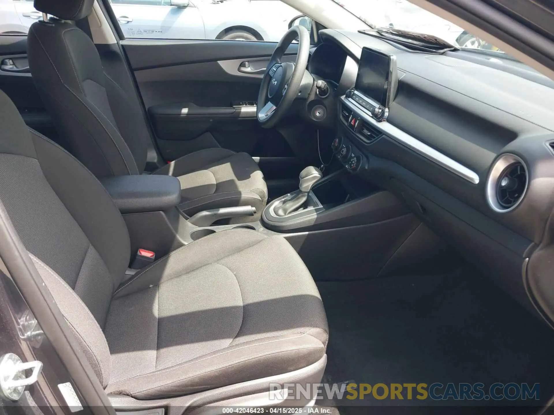 5 Фотография поврежденного автомобиля 3KPF24AD7PE634209 KIA FORTE 2023