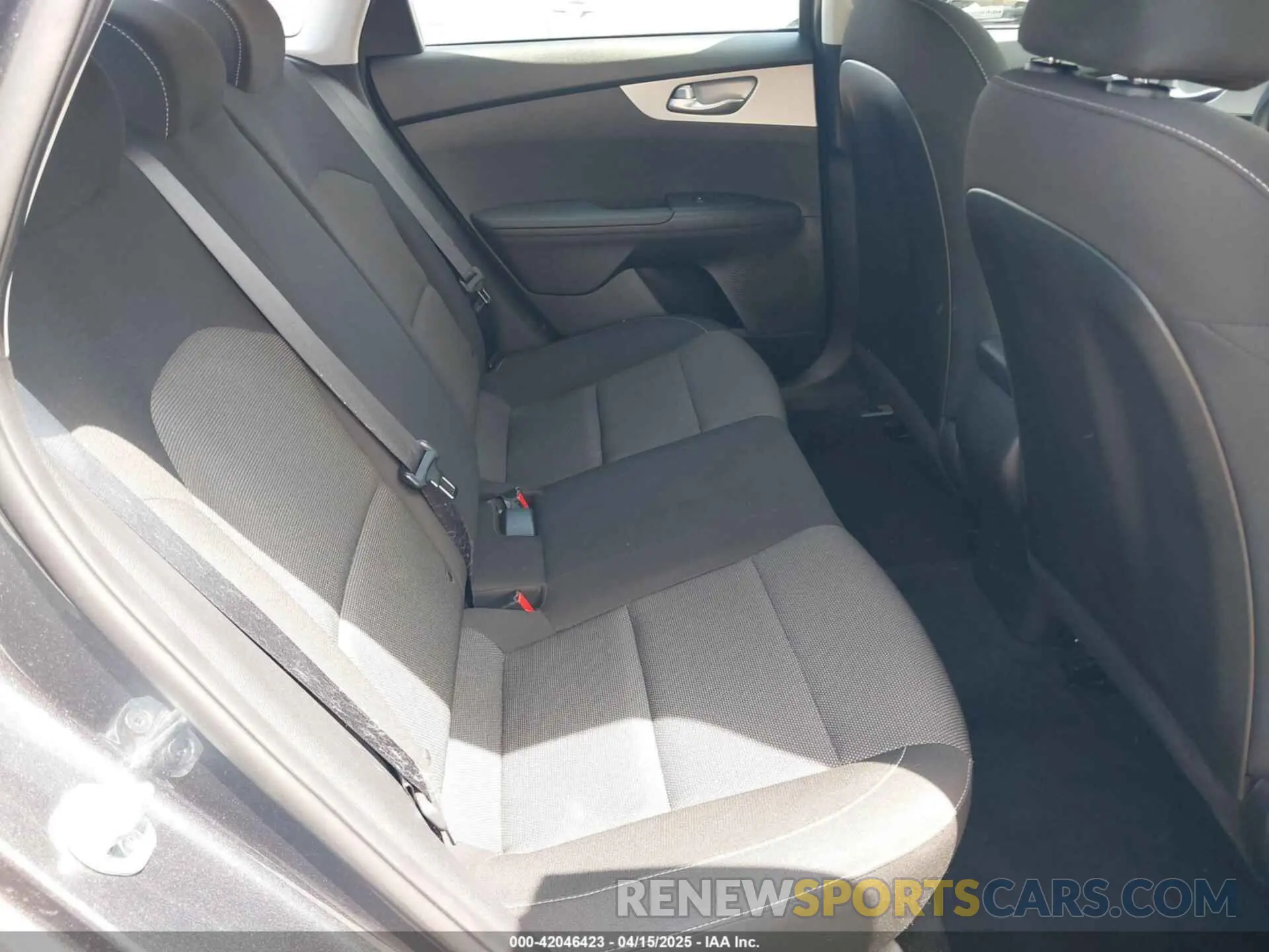 8 Фотография поврежденного автомобиля 3KPF24AD7PE634209 KIA FORTE 2023