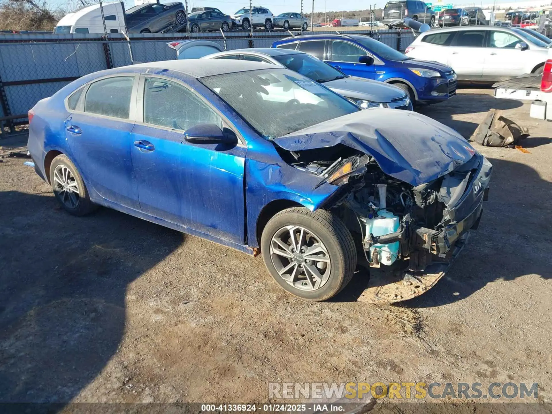 1 Photograph of a damaged car 3KPF24AD7PE648269 KIA FORTE 2023