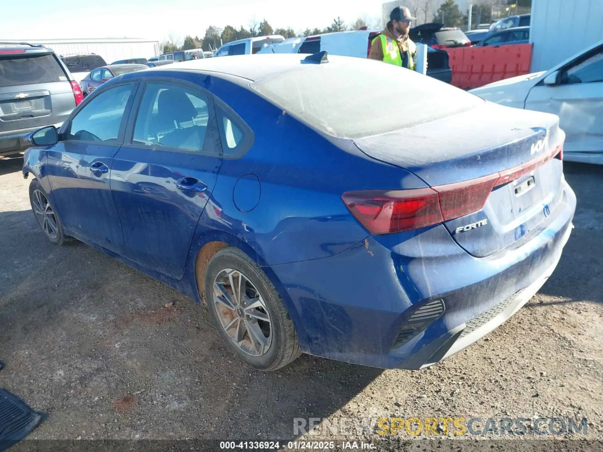 14 Photograph of a damaged car 3KPF24AD7PE648269 KIA FORTE 2023