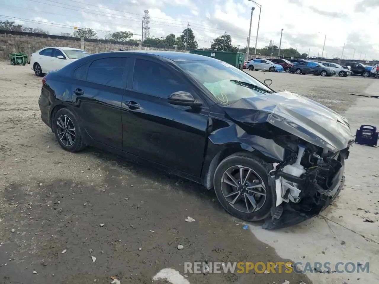 4 Фотография поврежденного автомобиля 3KPF24AD7PE651656 KIA FORTE 2023
