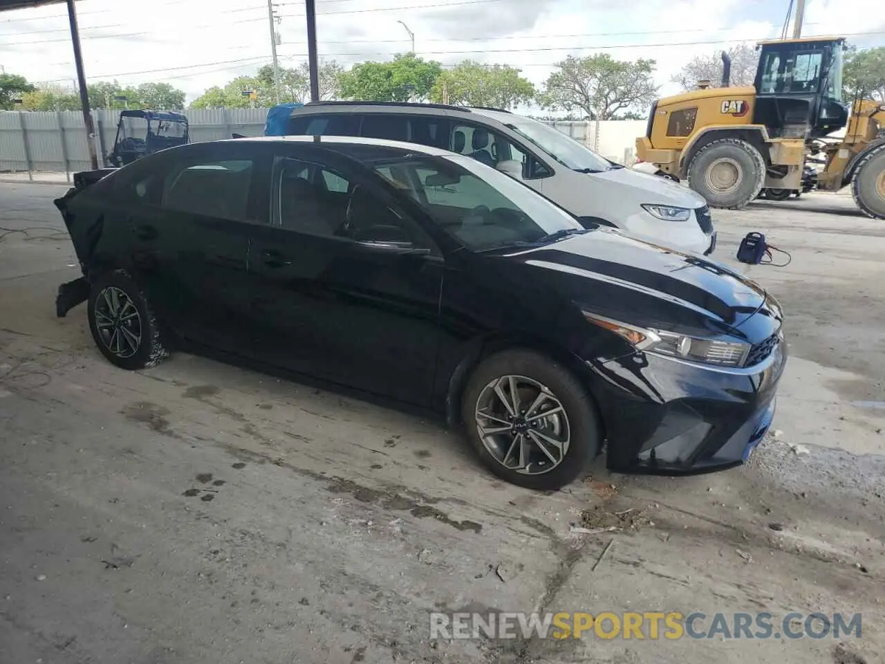 4 Photograph of a damaged car 3KPF24AD7PE659255 KIA FORTE 2023