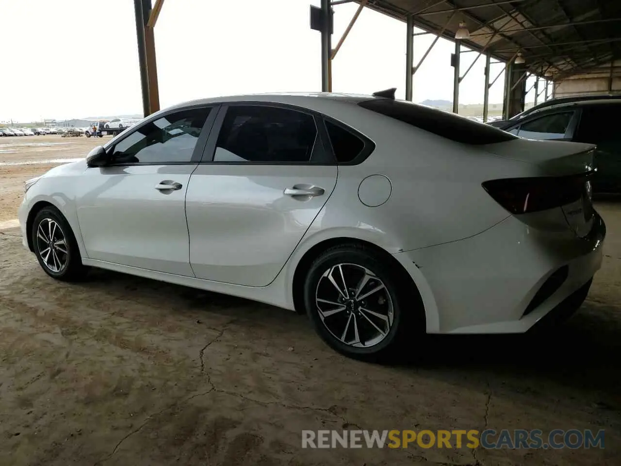 2 Фотография поврежденного автомобиля 3KPF24AD7PE669350 KIA FORTE 2023