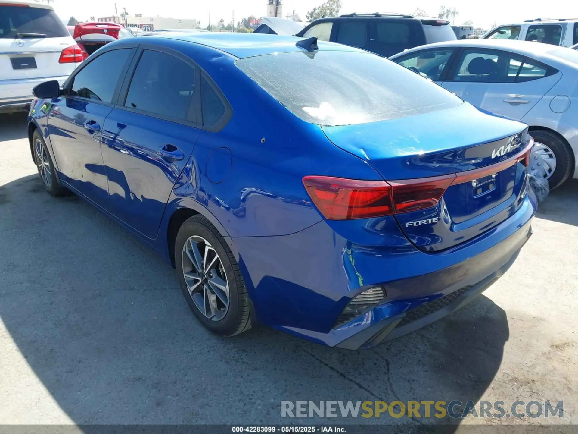 3 Photograph of a damaged car 3KPF24AD7PE670014 KIA FORTE 2023