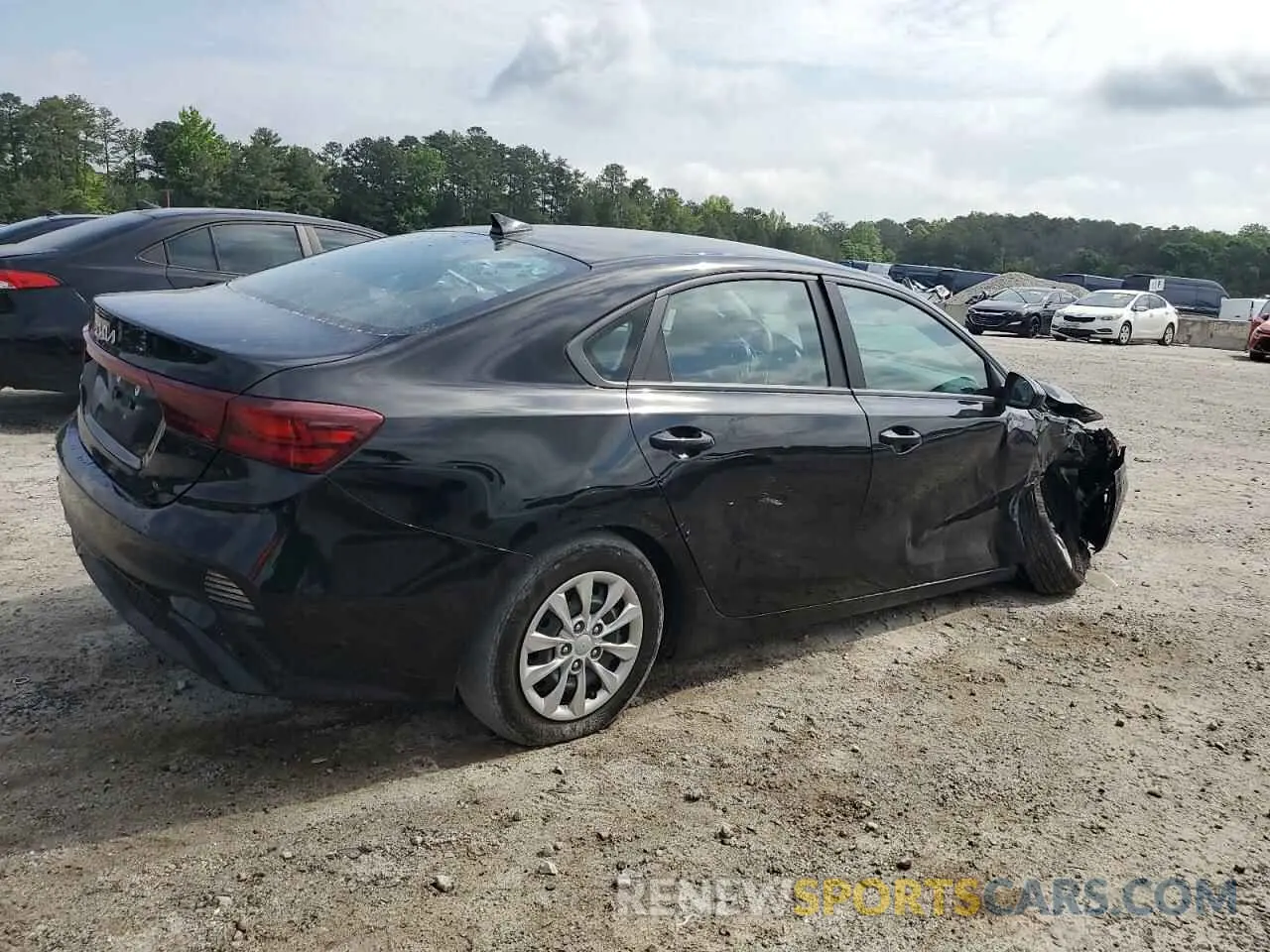 3 Photograph of a damaged car 3KPF24AD7PE678081 KIA FORTE 2023