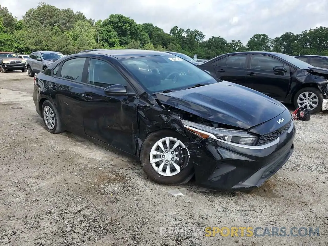 4 Photograph of a damaged car 3KPF24AD7PE678081 KIA FORTE 2023