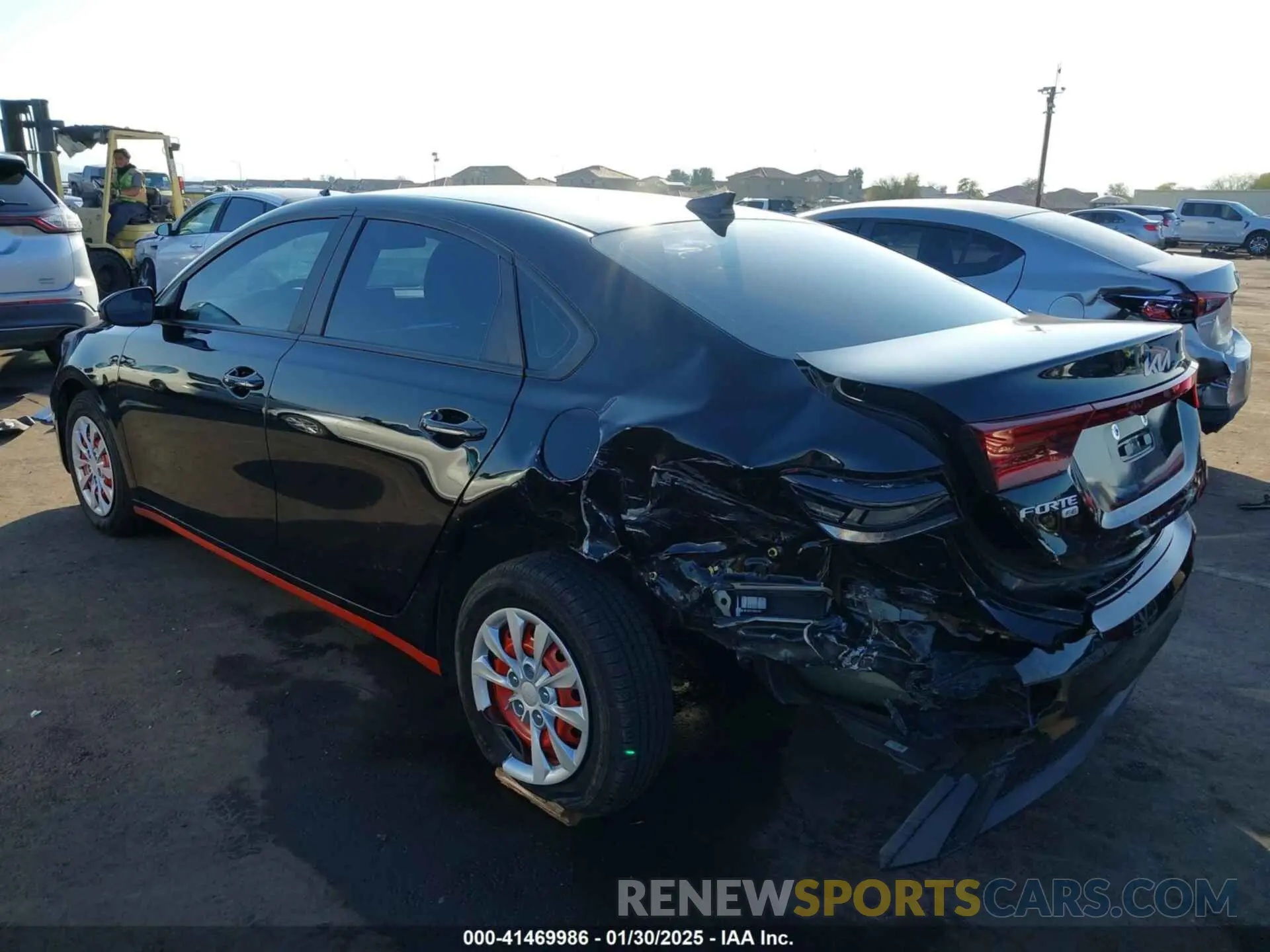 6 Фотография поврежденного автомобиля 3KPF24AD7PE684267 KIA FORTE 2023