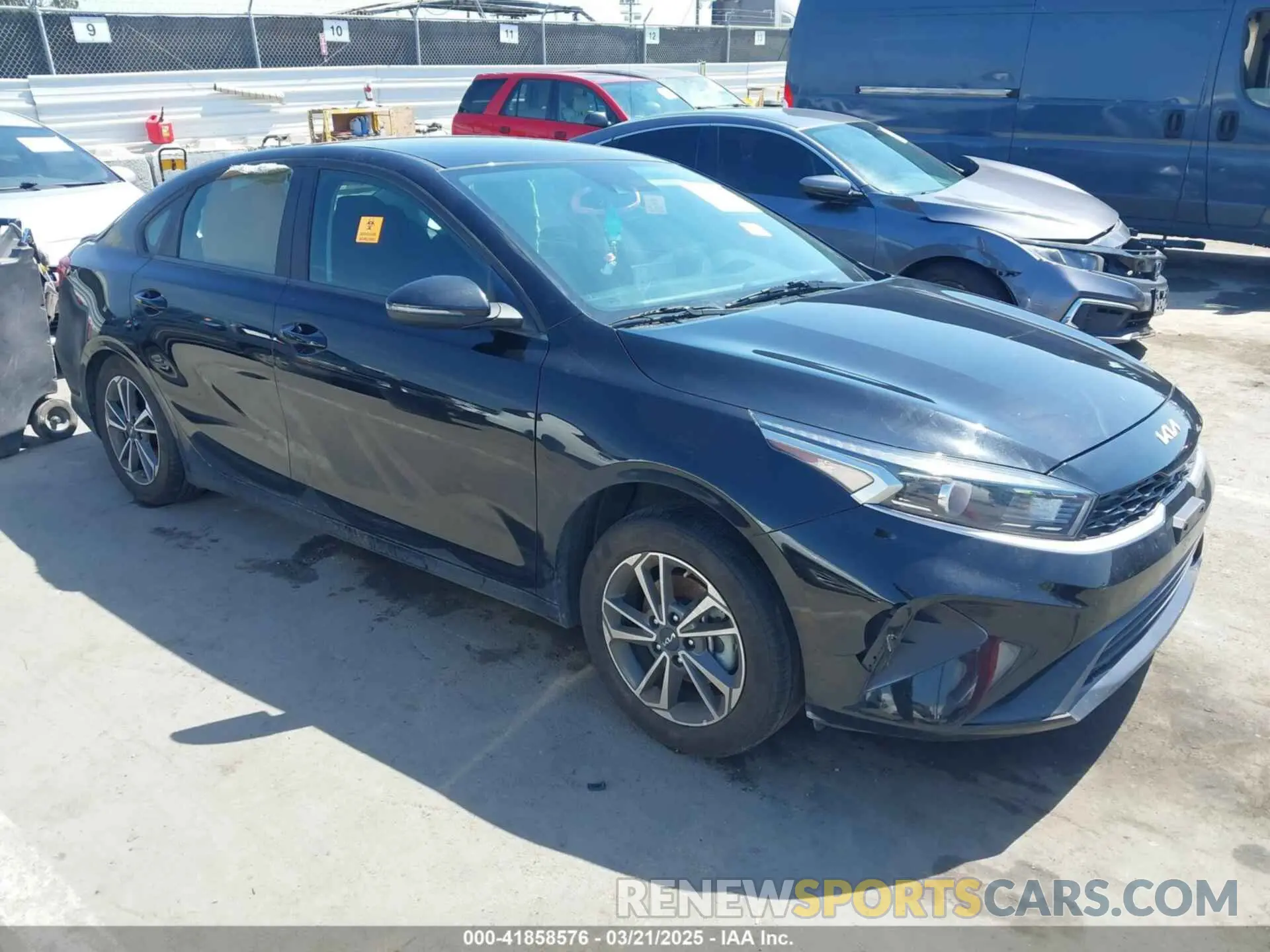 1 Фотография поврежденного автомобиля 3KPF24AD8PE512846 KIA FORTE 2023