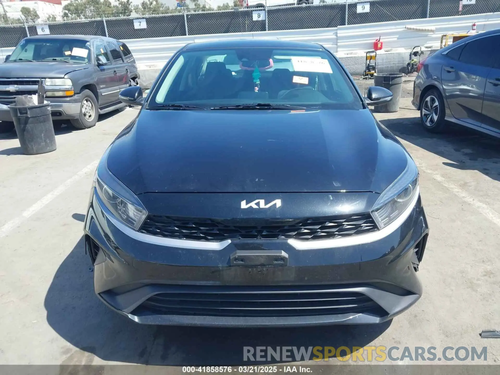 12 Фотография поврежденного автомобиля 3KPF24AD8PE512846 KIA FORTE 2023