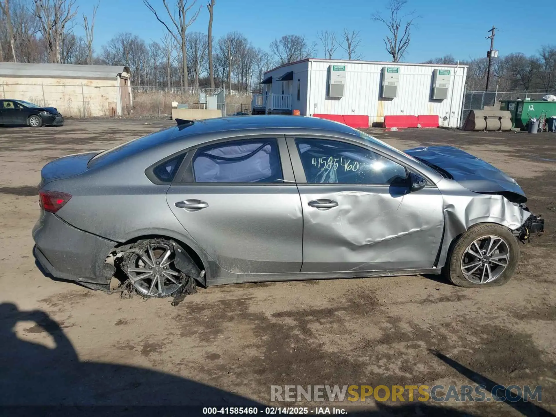 13 Photograph of a damaged car 3KPF24AD8PE521711 KIA FORTE 2023