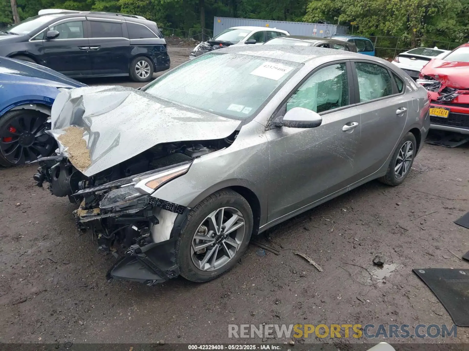 2 Фотография поврежденного автомобиля 3KPF24AD8PE558676 KIA FORTE 2023