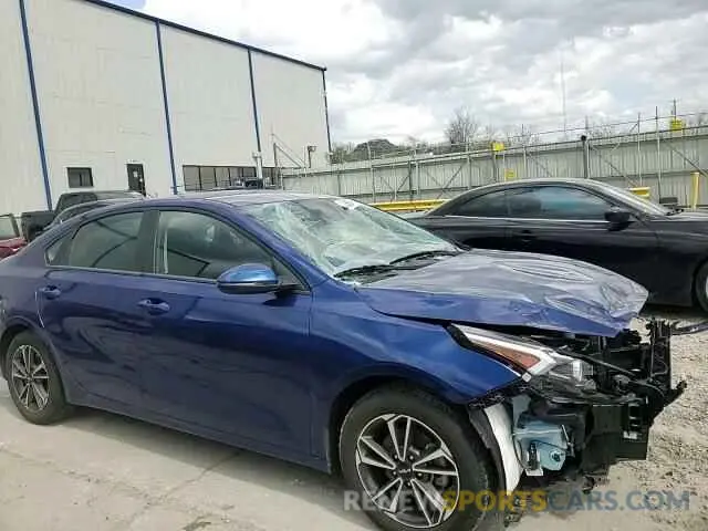 13 Photograph of a damaged car 3KPF24AD8PE585134 KIA FORTE 2023