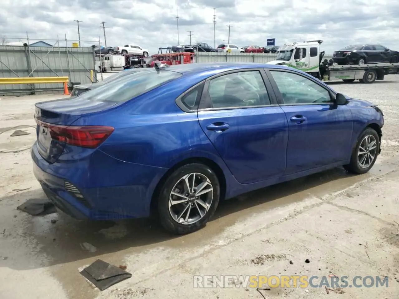 3 Photograph of a damaged car 3KPF24AD8PE585134 KIA FORTE 2023