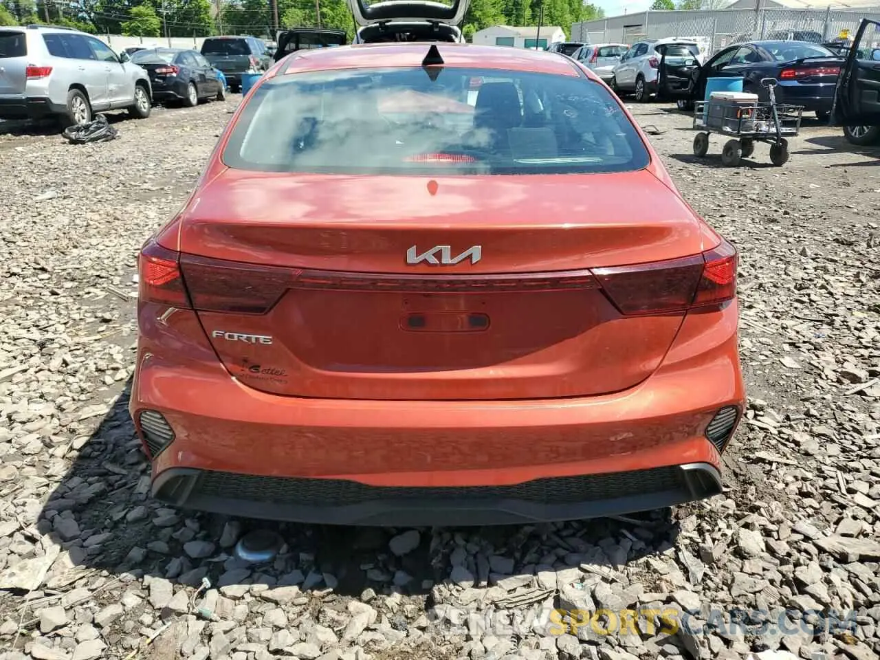 6 Фотография поврежденного автомобиля 3KPF24AD8PE592455 KIA FORTE 2023