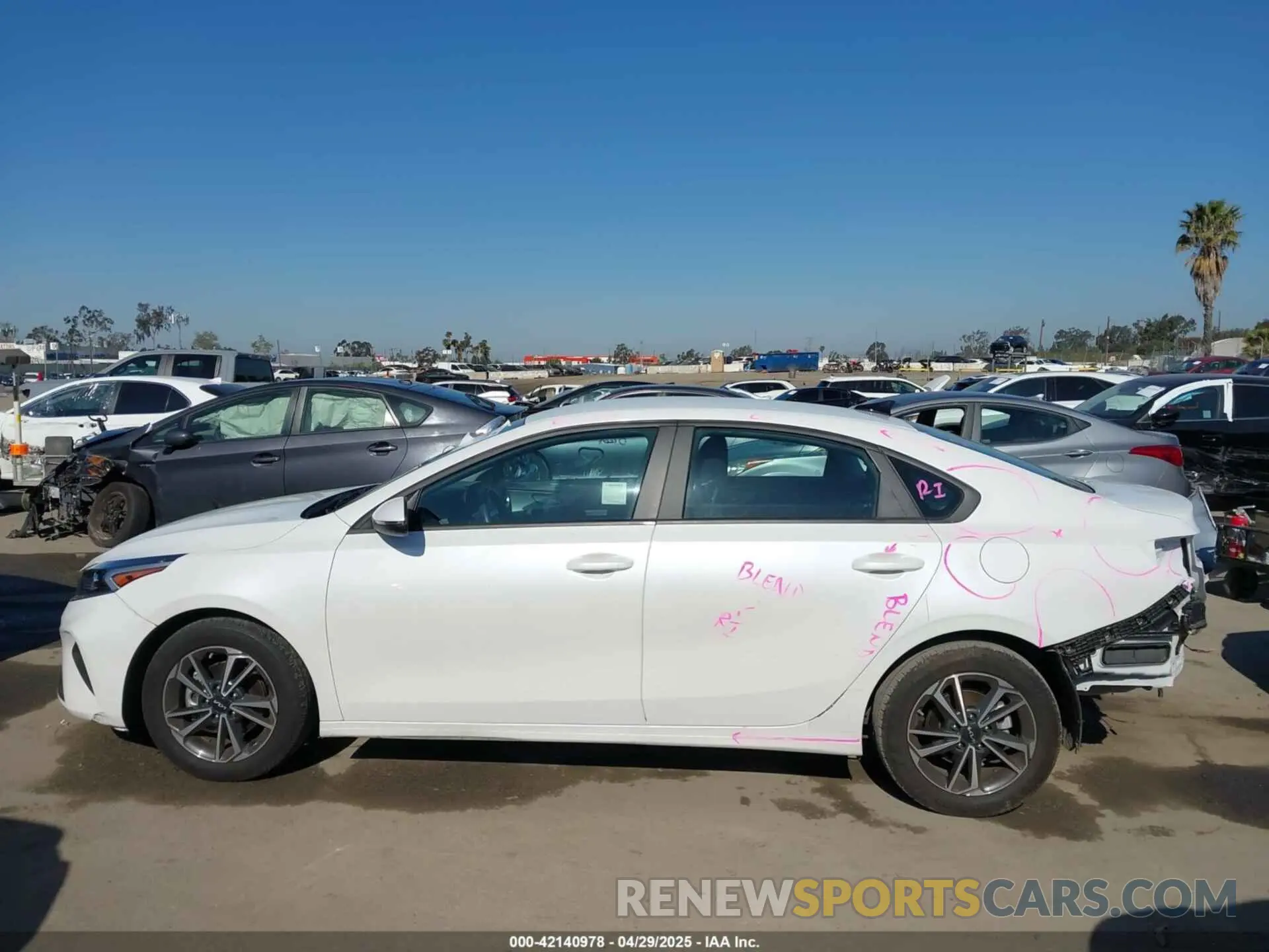 15 Photograph of a damaged car 3KPF24AD8PE610260 KIA FORTE 2023