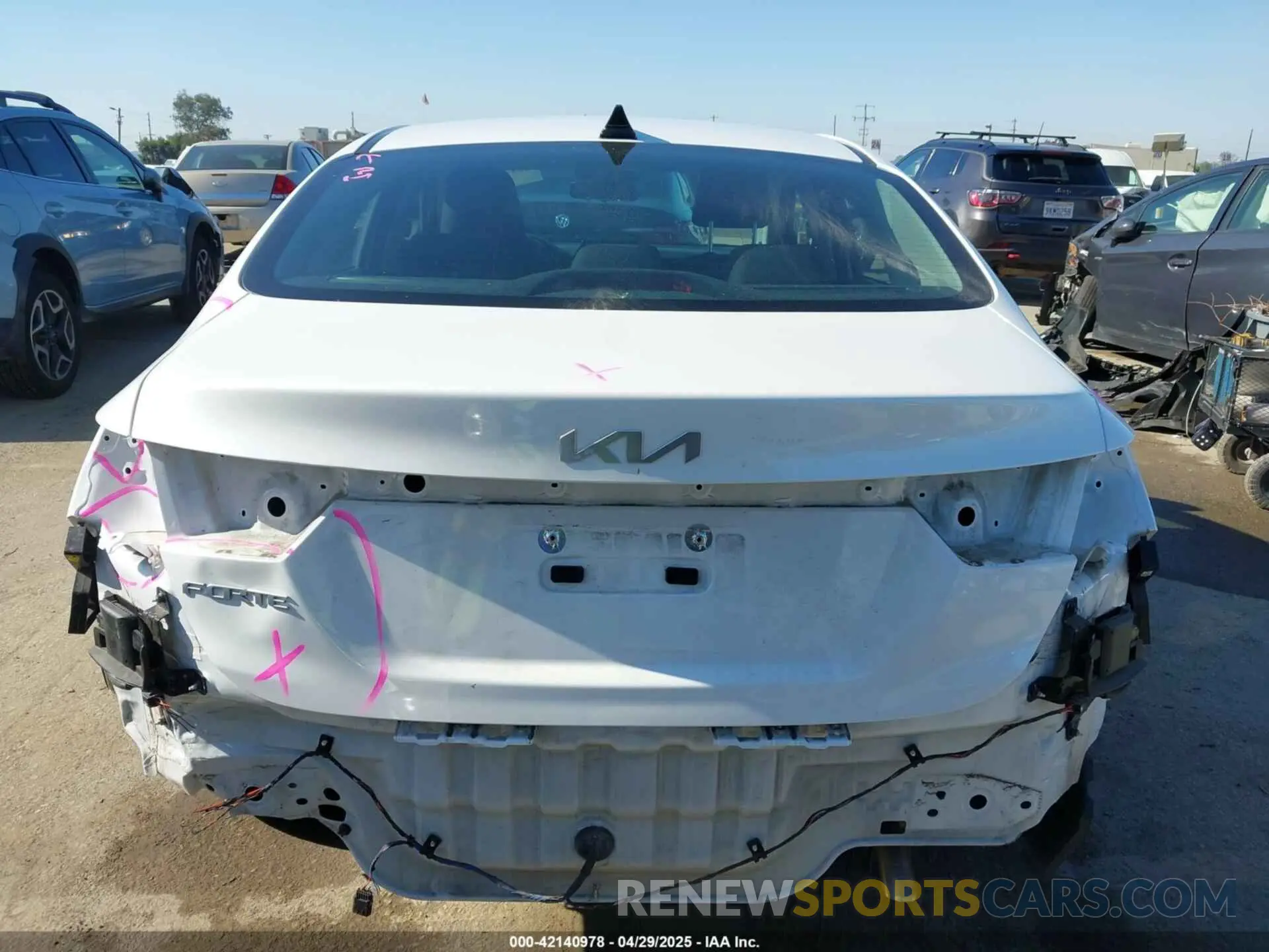 17 Photograph of a damaged car 3KPF24AD8PE610260 KIA FORTE 2023