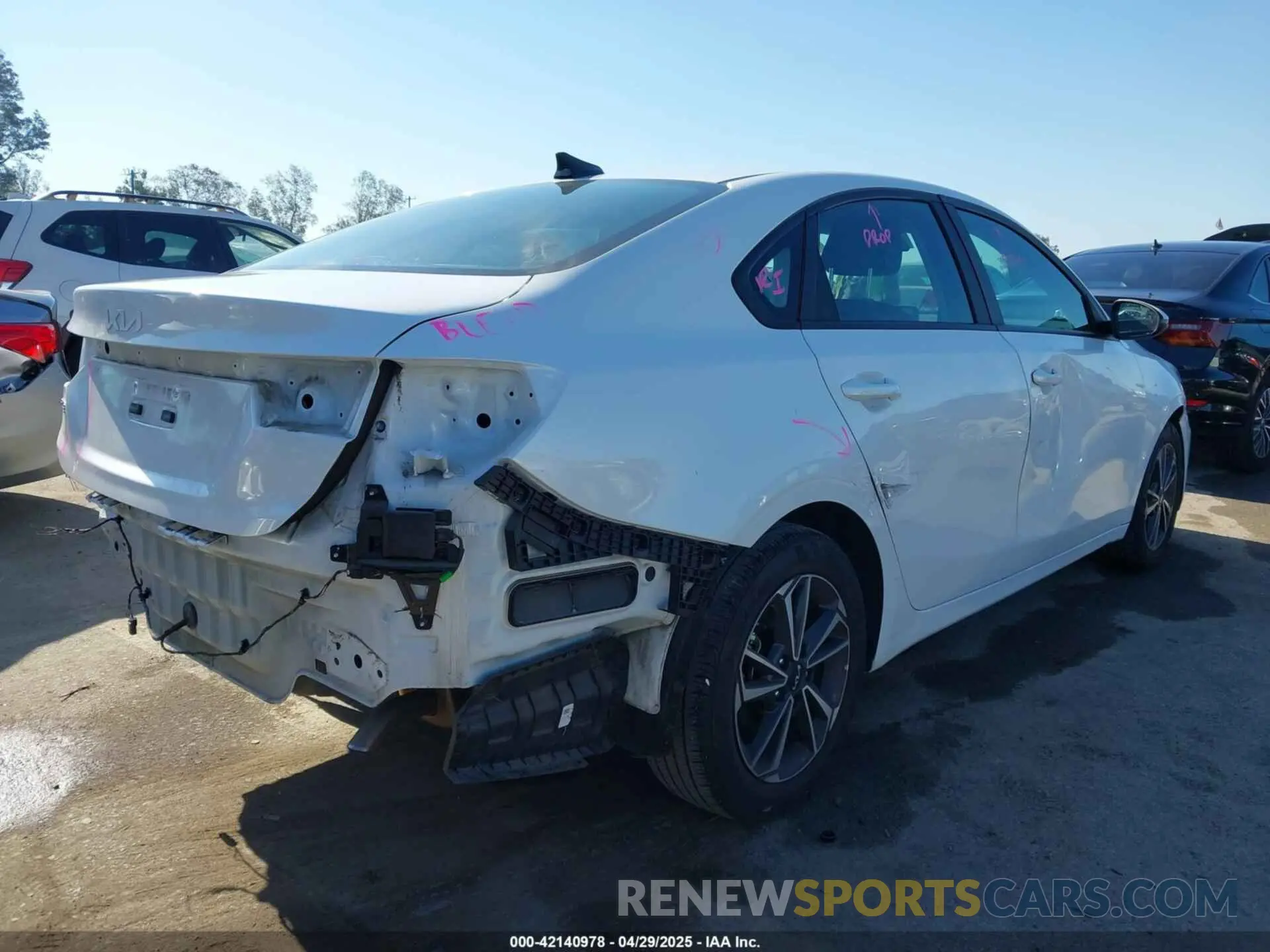 4 Photograph of a damaged car 3KPF24AD8PE610260 KIA FORTE 2023